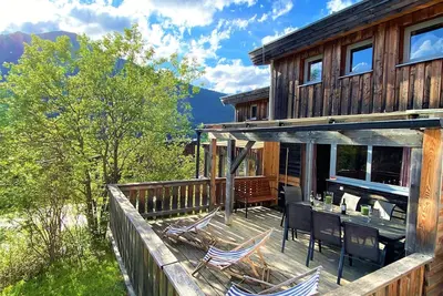 Image de Unique Chalet at over 1250m +steam bath +Netflix!