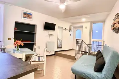 Image de Apartment on 2 levels in the historic center of Corniglia