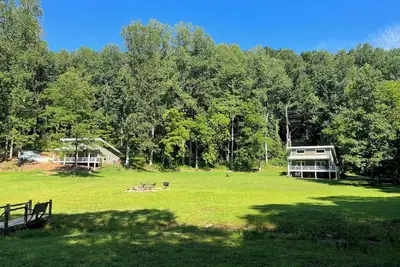 Image de New home located near Lake Burton, Clayton, Clarkesville and Helen