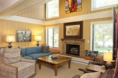 Image de Creekside Condo 1267 - Sunny Sun Valley Condo w/ Pool, Golf, Tennis