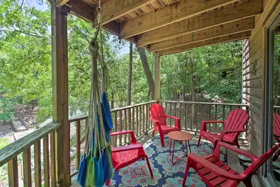 Image de Mount Ida Condo w\/ Balcony + Resort Amenities