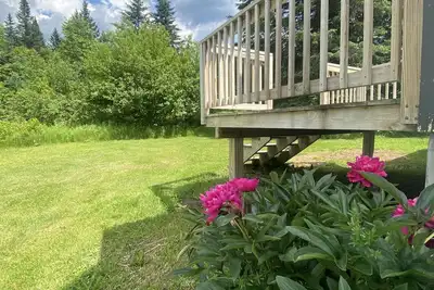 Image de Trailside house on the river. Perfect for mountain biking, skiing, snowmobile.