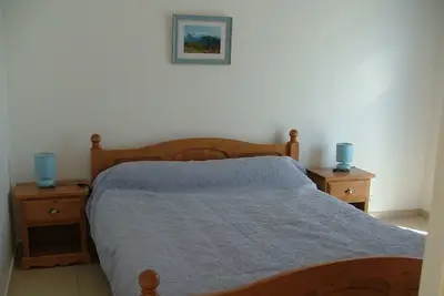 Image de maisons pour 12 personnes piscine couverte privée, 6 chambres, bbq jardin fermé