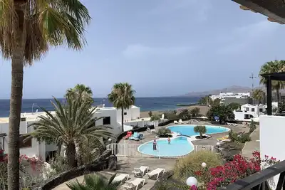 Image de 2 bedroom apartment located on the seafront opposite the main beach