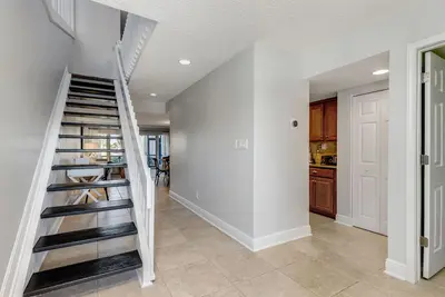 Image de Fabulous fully furnished Sawgrass Country Club Condo!