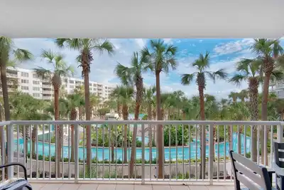Image de Pool Views~Lazy River~Walk to Beach~By Beach on Okaloosa Isle-Licensed to Chill