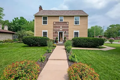 Image de Beautiful 'Home Away From Home' mins to Lake Michigan Beaches & Golf!