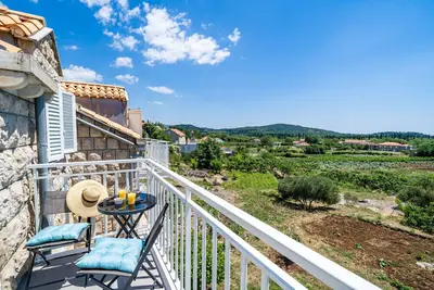 Image de Apartments Amalija - Two Bedroom Apartment with Balcony and Sea View
