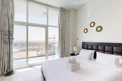 Image de Beautiful & Stylish Studio Close to New Dubai Mall