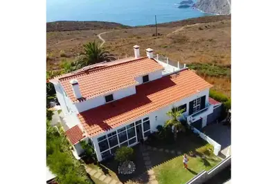 Living Lodge Portugal- Private Arrifana Beach Path