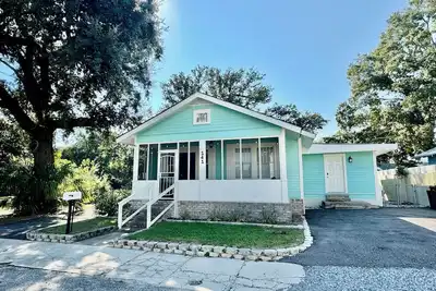 Image de Walk to the Beach and Casinos! Full Rv Hookup - 5 Min to Ocean Springs
