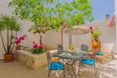 Image de Nonna Netta house near beaches - 2 bathrooms - garden for eating out