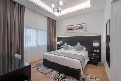 Image de One Bedroom Apartment Near Mashreq Metro Station By Luxury Bookings