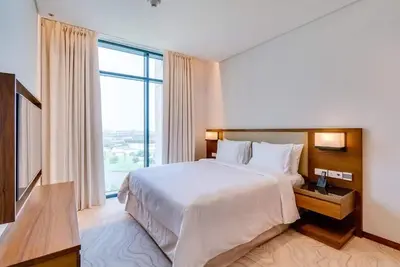 Image de Two Bedroom Apartment Near Emirates Golf Club By Luxury Bookings