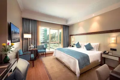 Image de Deluxe King Room Near Escan Tower Marina By Luxury Bookings