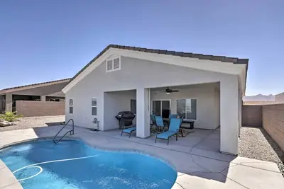 Image de Sunny Bullhead City Home w/ Patio & Mnt View!