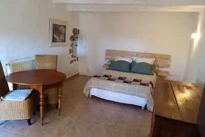 Image de Studio avec vue imprenable, sentiers de rando et baignade à proximité