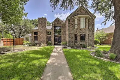Image de Convenient Allen Retreat, 2 Mi to Downtown!