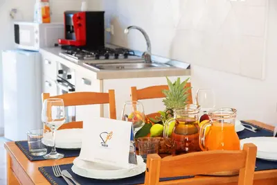 Image de Small villa within walking distance of the beach