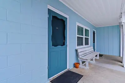 Image de Continental Motel - 1 bedroom condo close to beach