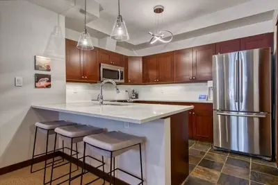Image de 2 bed/bath ski-in, ski-out condo in Stone's Throw