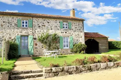 Image de Homerez - Maison accueillante avec vue sur le lac à Moncoutant