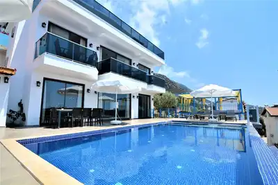 Image de Villa Yeni (4+1) Antalya Kas