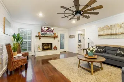 Image de Bama Ranch | 4 Miles to Stadium |  Sleeps 8