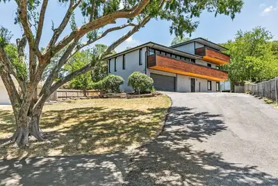 Image de Amazing and Comfortable Home in Grand Prairie!