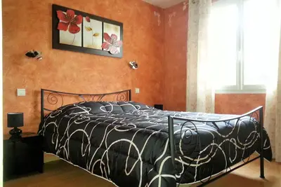 Image de Maison individuelle avec piscine privée à 2 km de Vallon-Pont-d'Arc