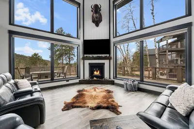 Image de 24 Karat Lodge at Terry Peak