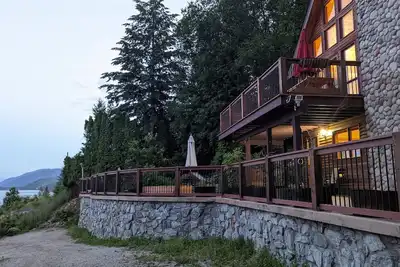 Image de Lakehouse - Chalet