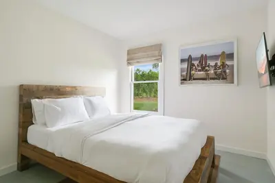 Image de Hamptons Cottage with Spa