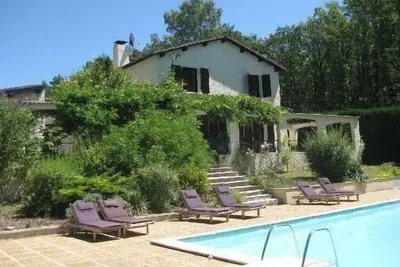 Image de Maison de vacances Marcillac la Croisille pour 1 - 10 personnes avec 5 chambres à coucher - Maison d