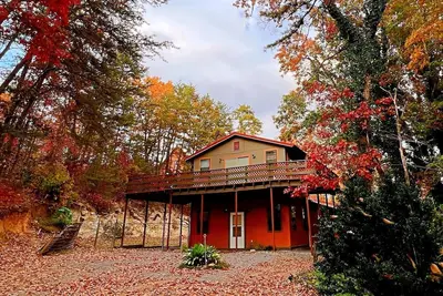 Image de Pine Mountain Oasis minutes from The Parkway but miles from the hustle & bustle.