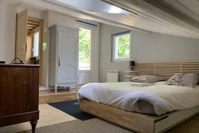 Image de Gîte Le petit \"nice\" à proximité de la cité médiévale Crémieu