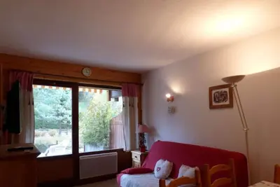 Image de Confortable 2 Pièces + Cabine pour 4 Personnes au Centre-Ville, Terrasse, Proche Navettes
