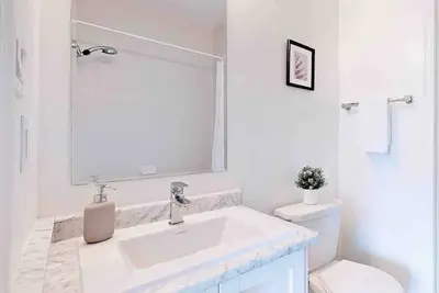 Image de New Parkview 3br House-Next2Mall@Newmkt