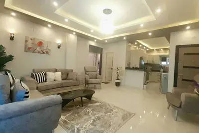 Image de Lovely 3Bedroom Apt w Pool and Beach Access