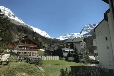 Image de Joli appartement pour 6 personnes avec Wifi, Tv, balcon, vue panoramique et parking