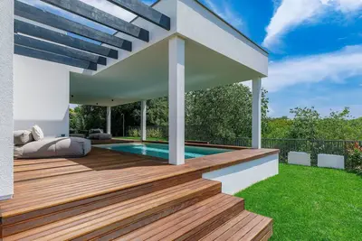 Image de Belle maison de vacances privée avec climatisation, Wifi, piscine privée, Tv, terrasse, parking