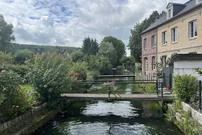 Image de Maison normande en bord de rivière et proche 10min mer et forêt, 7 chambres