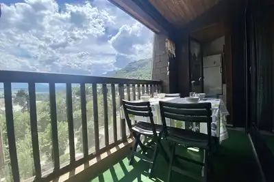Image de Charmant 2 pièces avec balcon exposé sud, proche centre-ville et télécabine – Briançon