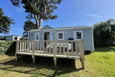 Image de Mobile Home 4\/6 Personnes Dans Camping 4 Étoiles Accès Direct Plage