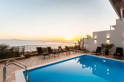 Image de Aigli Luxury Villa - Panoramic Seaview Retreat