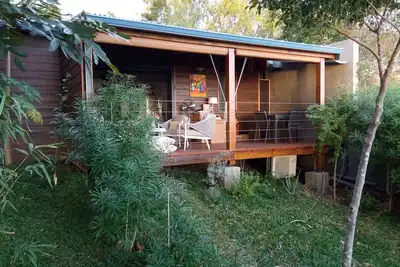Image de Petite maison créole avec vue sur l'océan