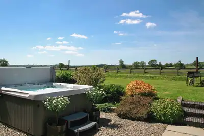 Image de 2 chambres à coucher à Ystrad Meurig