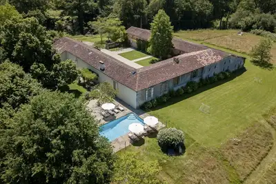 Image de Manoir Gascon - Six Chambres Villa, Couchages 15