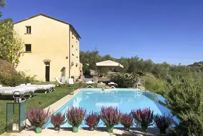 Image de Villa Melinda - Quatre Chambres Villa, Couchages 8