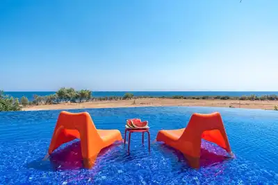 Image de Villa Paliki Sunset - Cinq Chambres Villa, Couchages 10